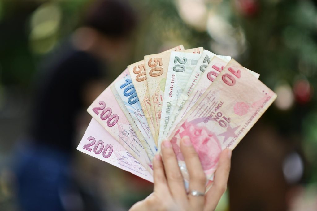 Kurban Bayramı Sonrası Türkiye’de Ekonomik Beklentiler ve Düzenlemeler: Uzmanların Görüşleri