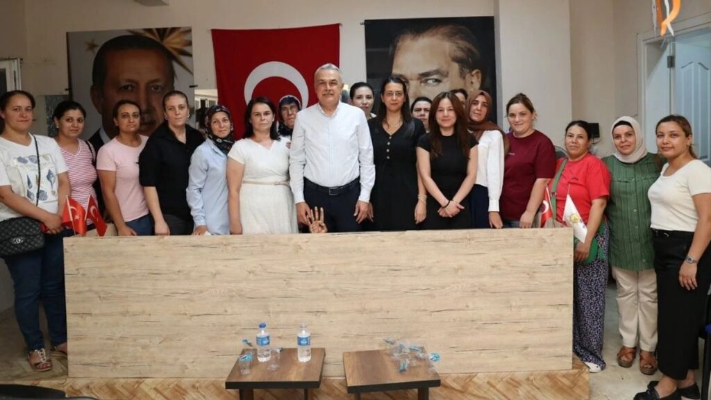 AK Parti'li Seda Sarıbaş'tan Efeler'de Yoğun Teşkilat Mesaisi