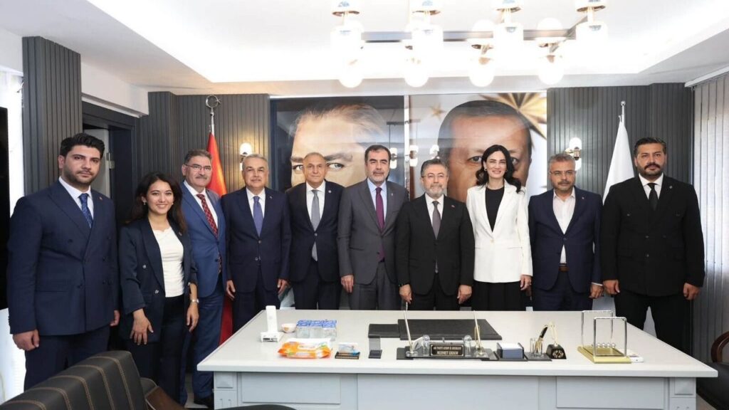 Bakan Yumaklı Müjdeyi Verdi: Didim Akbük'e Dev Arıtma Tesisi