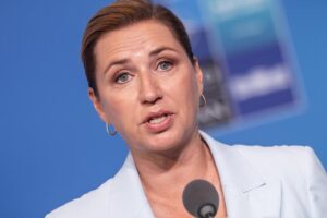 Danimarka Başbakanı Frederiksen'den