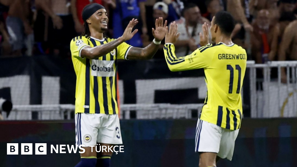 Fenerbahçe, Olimpik Lyon'u eleyerek 5. kez Şampiyonlar Ligi'ne katıldı