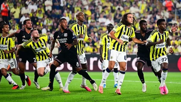 Fenerbahçe'den Oosterwolde Transferi: