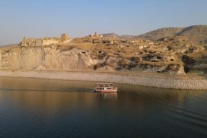 Hasankeyf'te Tekne Turları,