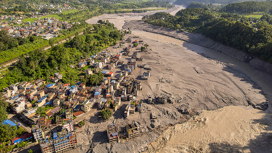 Nepal’da Sel Felaketi: 543 Ölü, Kurtarma Yeniden Başladı