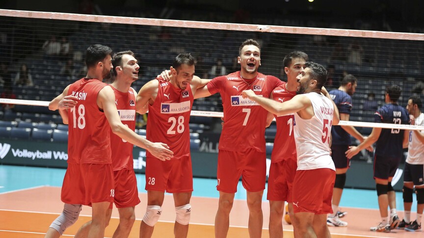 Türkiye Erkek Milli Voleybol Takımı Taranto'da Mısır'ı 3-1 Yendi
