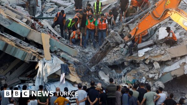 122 Bin Kişi
