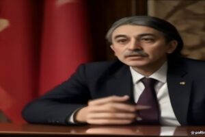 Adalet Bakanı Akın
