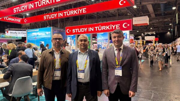 ADÜ Glasgow'da Uluslararası