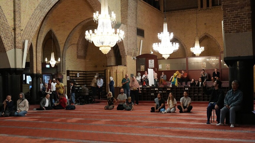 Amsterdam Fatih Camisi'nde