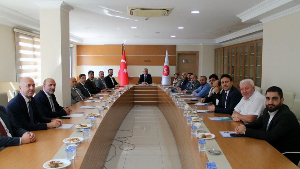 Aydın Valiliği'nden Okul Güvenliği Toplantısı: Koordinasyon ve Önlemler Masaya Yatırıldı