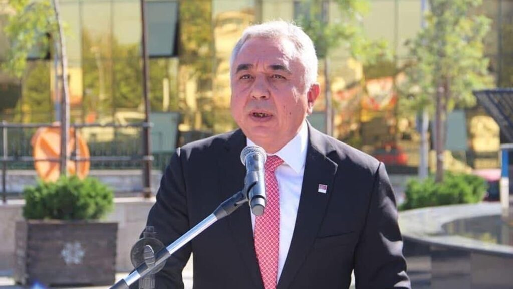 Aydın’ın Eski CHP İl Başkanı Ali Çankır, Kalp Krizi Nedeniyle Hayatını Kaybetti