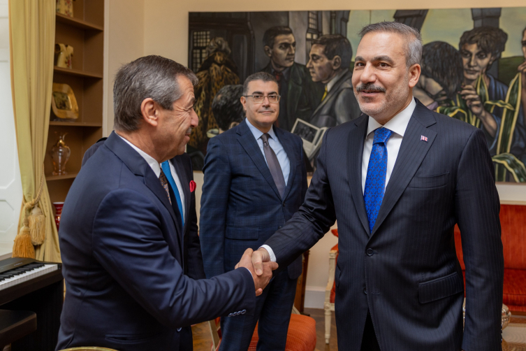 Bakan Fidan, BM Genel Kurul Başkanı ile New York'ta Görüştü