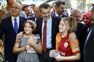 Bakan Gürlek'ten Avukatlara