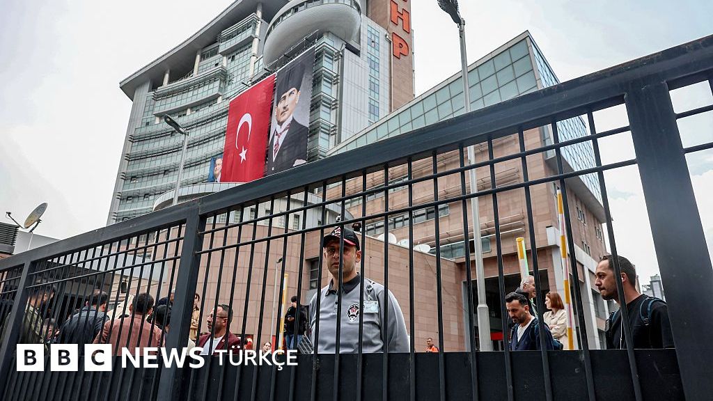 CHP, Özgür Özel’in