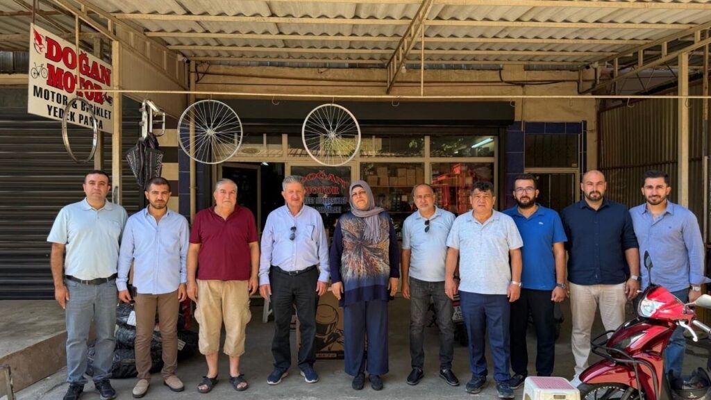 Didim Belediyesi Çöp Konteynerlerini Tek Tek İlaçladı