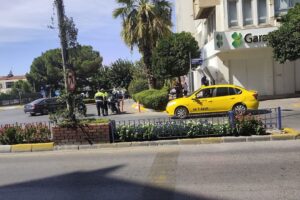 Efeler Meydanı'nda Taksi