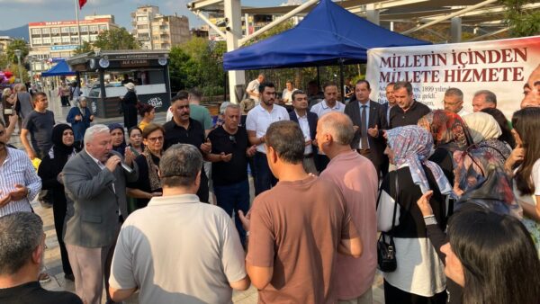 Efeler’de Adnan Menderes
