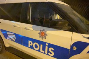 Efeler'de Silahlı Kavga: