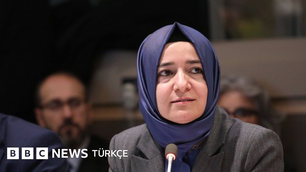 Fatma Betül Sayan Kaya AKP'deki Görevinden İstifa Etti