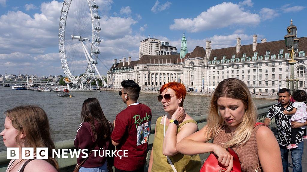 İngiltere'de Üst Sınır Sız Turist Vergisi Dönemi Başlıyor