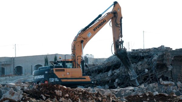 İsrail Hapishanelerinde 9.350