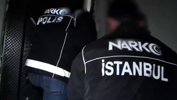 İstanbul’da 18 Ünlüye