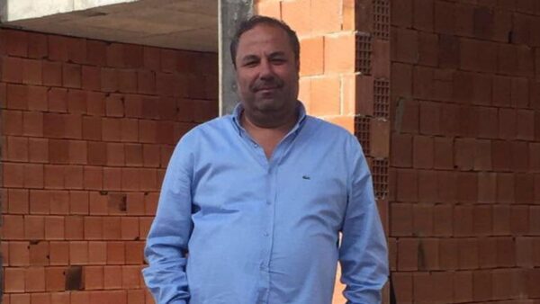 Kuşadası Açıklarında Müteahhit