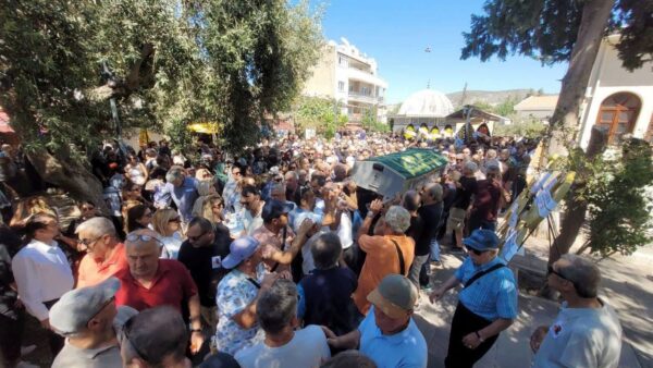 Kuşadası’nda Cenk Altunayar’ın