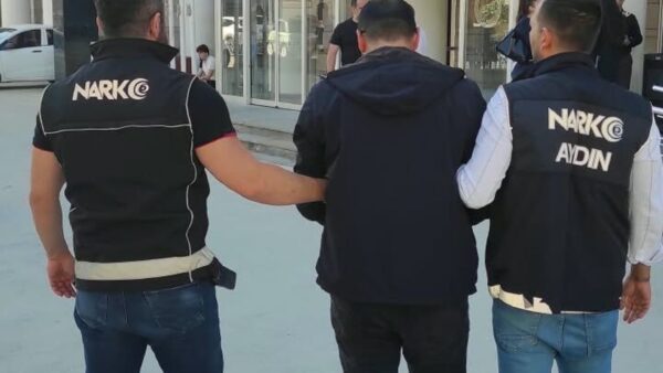 Kuşadası'nda Zehir Taciri
