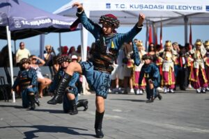 Kuşadası'nın 104. Kurtuluş