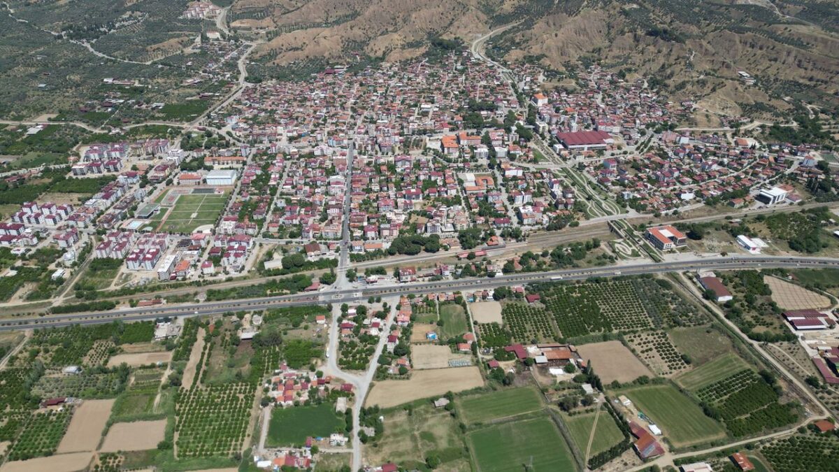 Kuyucak’ta 11 Taşınmaz