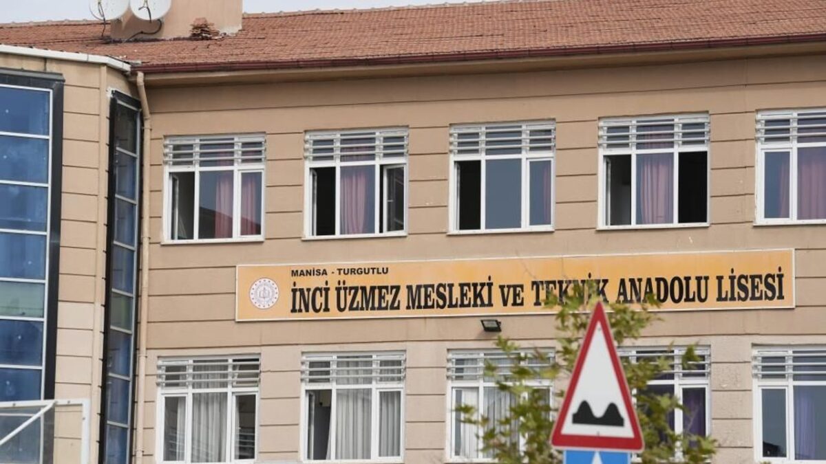 Manisa'da Okul Saldırısı: