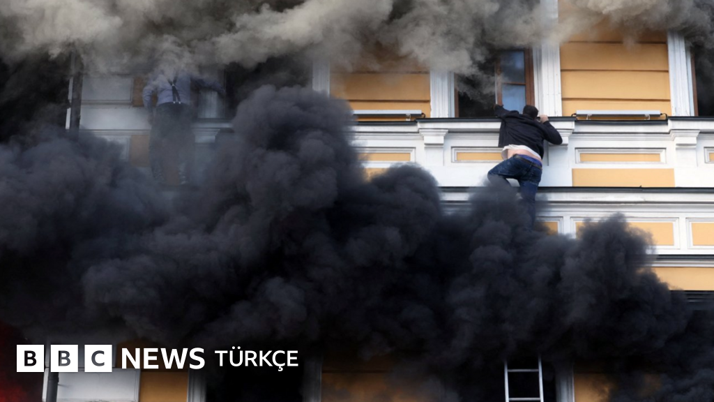 Mersin Tarsus'unda Kahvehaneye Silahlı Saldırı: 1 Ölü, 4 Yaralı