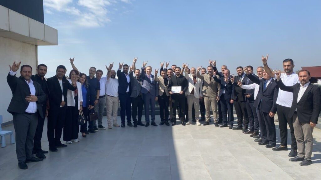 MHP Aydın İl Başkanı Cihangiroğlu Mazbata Töreniyle Yeni Dönemi Resmen Başlattı