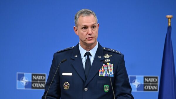 NATO'dan AB Yapılarına