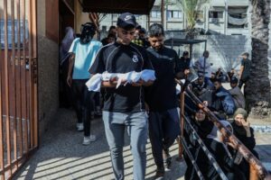Nepal'de Dev Sel