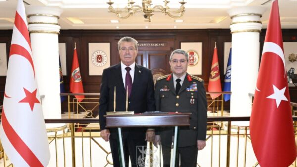 Orgeneral Bayraktaroğlu ile