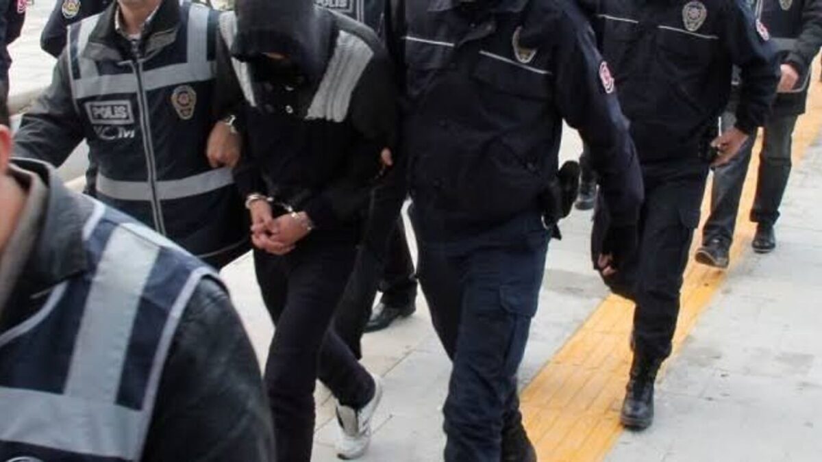 Seferihisar’da Rüşvet Operasyonu: