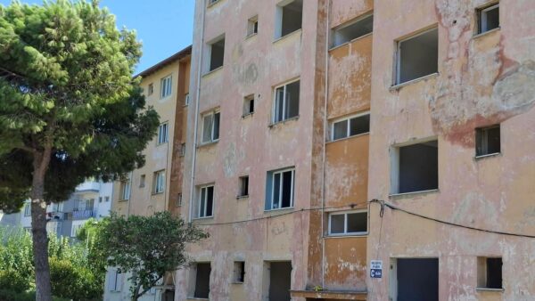 Söke Belediye Evleri'nde