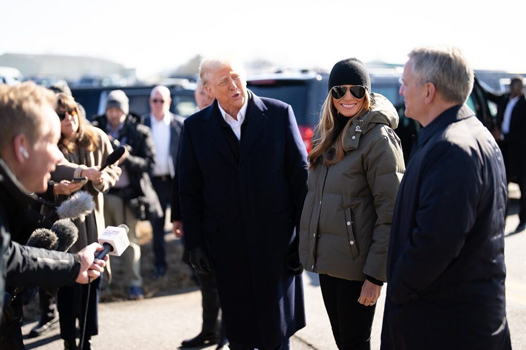 Trump, İran'la doğrudan temasın savaşın sonuna yaklaştığını belirtti