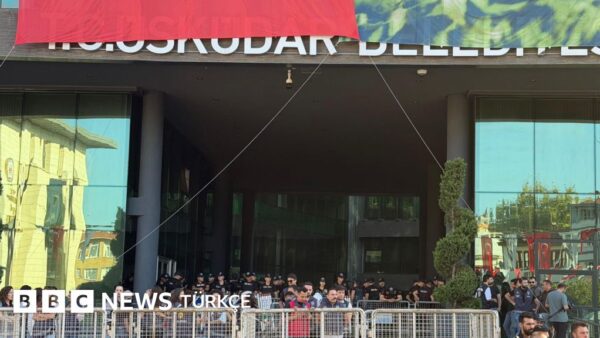 Üsküdar Belediyesi'nde Başkan