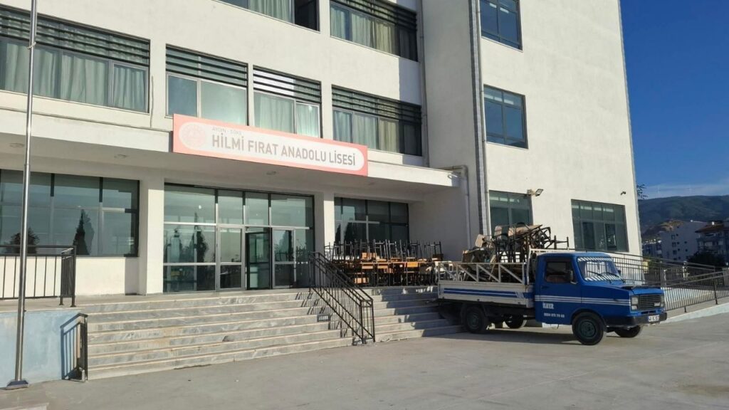 Yeni Eğitim Yılı Başladı: Maarif Modeli ve Yeni Kurallar Sahada