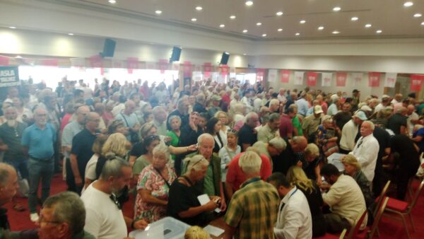 YENİ Parti Kuşadası