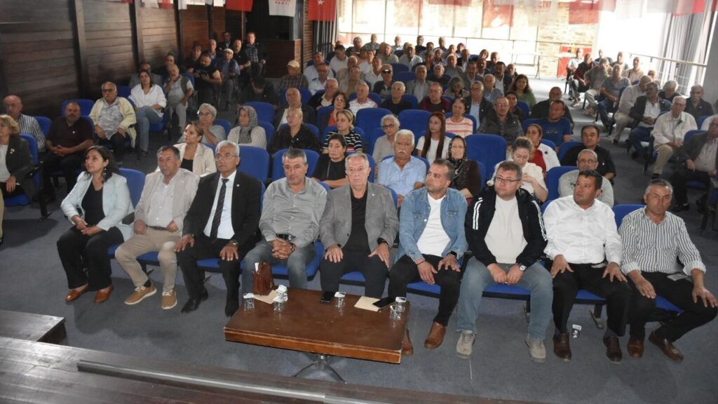 YENİ Parti Kuşadası İlçe Başkanlığına Gürbilek Güveni Tazeledi