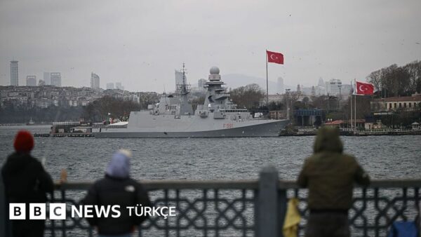 Yunanistan, İtalya'dan 500