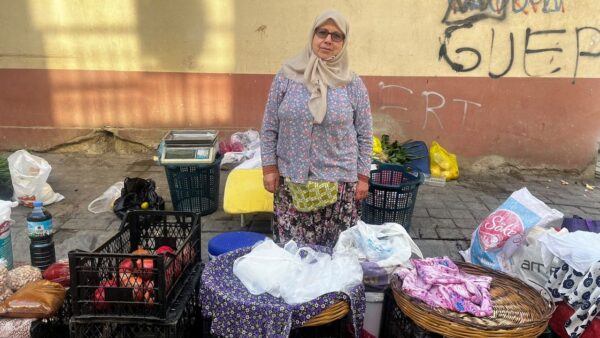 60 Yaşında Tezgahının