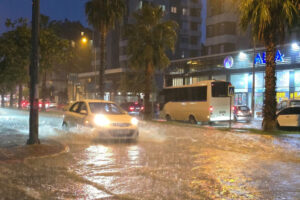 Antalya'da Sağanak ve