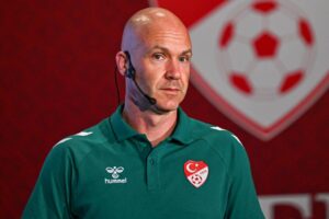 Anthony Taylor’dan Hakem