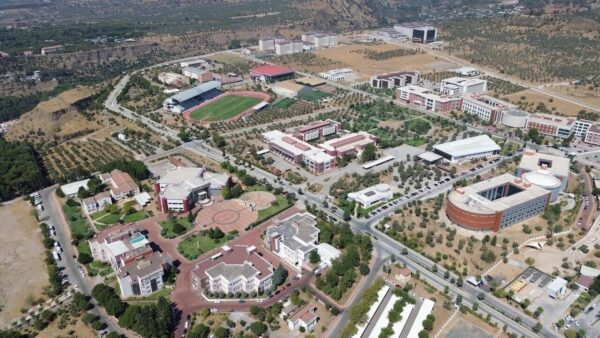 Aydın Büyükşehir'den ADÜ