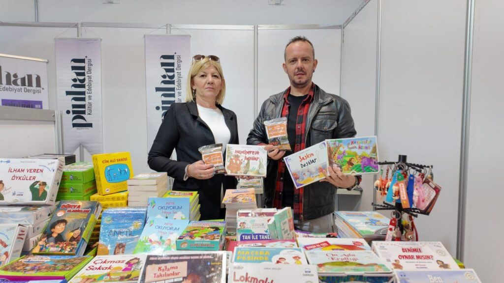 Aydın Kitap Fuarı'nda 64 Yayınevi ve 11 Sahaf 8 Kasım'a Kadar Buluşuyor